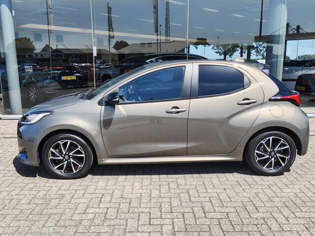 Toyota YARIS 1.5 Hybrid Dynamic | Navi | HUD | Half Leder | Stuurverwarming