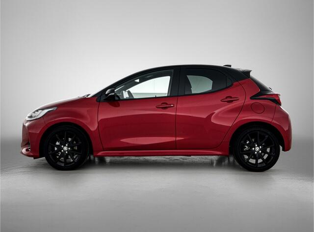 Toyota YARIS 1.5 Hybrid Executive | Navigatie | Stoelverwarming | HUD | Leer |