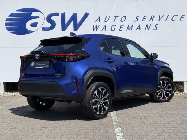 Toyota YARIS Cross 1.5 Hybrid AWD Team D | ACC | CarPlay | Camera | Keyless | DAB+