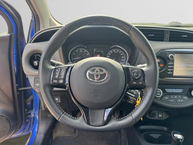Toyota YARIS 1.5 VVT-i Active Aut- Camera, Navigatie, Lane Assist, Bots Waarschuwing, Clima