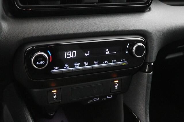 Toyota YARIS 1.5 Hybrid 115 Dynamic | Comfort Pack | Stuurverwarming | Stoelverwarming |