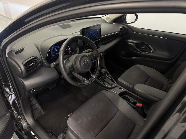 Toyota YARIS 1.5 Hybrid 115 Style PDC / Blind Spot / Stoel & Stuurverwarming