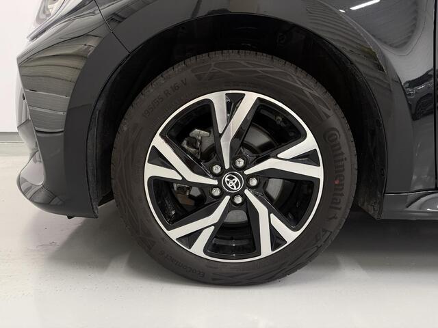 Toyota YARIS 1.5 Hybrid 115 Style PDC / Blind Spot / Stoel & Stuurverwarming