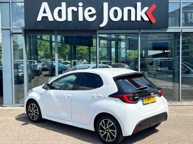 Toyota YARIS 1.5 Hybrid Dynamic AUTOMAAT | A. CAMERA | APPLE CARPLAY/ANDROID AUTO | 16"LM VELGEN | ADAPTIVE CRUISE CONTROLE | NED. AUTO |