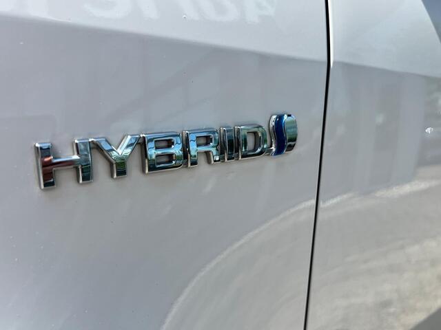 Toyota YARIS 1.5 Hybrid Dynamic AUTOMAAT | A. CAMERA | APPLE CARPLAY/ANDROID AUTO | 16"LM VELGEN | ADAPTIVE CRUISE CONTROLE | NED. AUTO |
