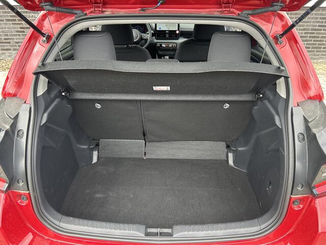 Toyota YARIS 1.5 Hybrid 115 Dynamic