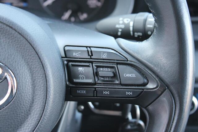 Toyota YARIS 1.5 Hybrid Camera/AppleAndroid/Adaptive Incl Garantie!!