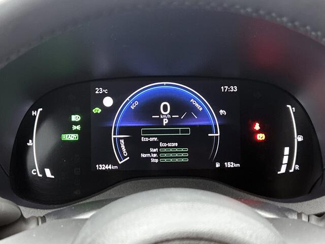 Toyota YARIS 1.5 Hybrid 115 First Edition + | Stoel en stuurverwarming | Dealeronderhouden |