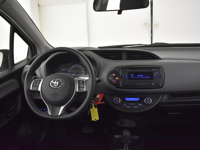 Toyota YARIS 1.5 Hybrid Active | Bleutooth | Climatronic | USB