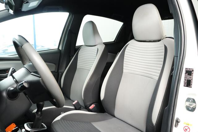 Toyota YARIS 1.0 VVT-i Trend Bi-Tone