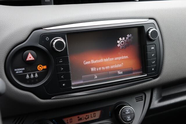 Toyota YARIS 1.0 VVT-i Trend Bi-Tone