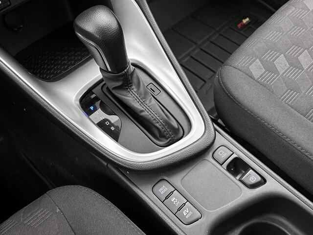 Toyota YARIS 1.5 Hybrid 115 Dynamic | BTW Voertuig |