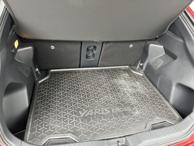 Toyota YARIS Cross 1.5 Hybrid 130 GR SPORT NL auto 1e Eigenaar Pano dak JBL Trekhaak