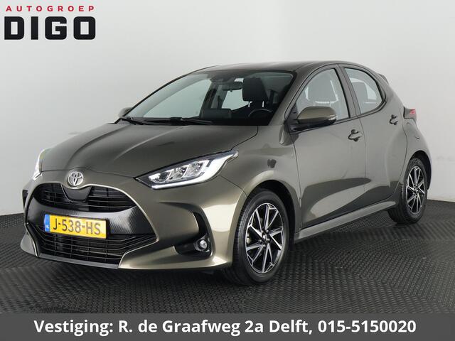 Toyota YARIS 1.5 VVT-i First Edition | Navigatie | Camera | Lichtmetalen velgen |