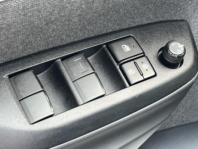 Toyota YARIS 1.5 Hybrid Dynamic | Parkeersensoren achter | Carplay | Licht metalen velgen | LED koplampen |