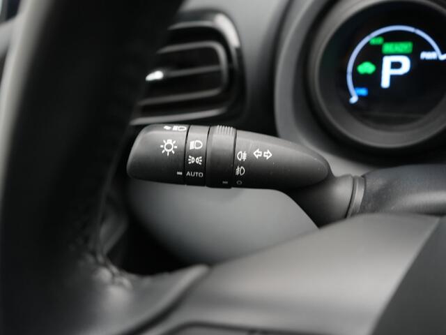 Toyota YARIS 1.5 Hybrid Dynamic | Garantie mogelijk tot 2031 |