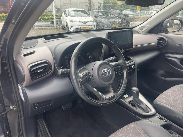 Toyota YARIS Cross 1.5 Hybrid Executive Panoramadak trekhaak