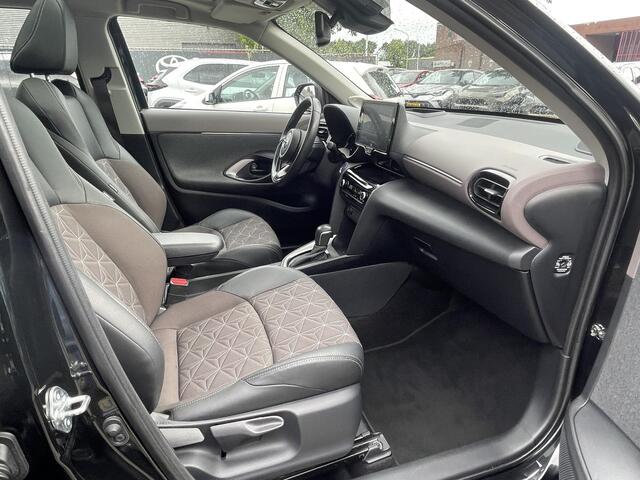 Toyota YARIS Cross 1.5 Hybrid Executive Panoramadak trekhaak