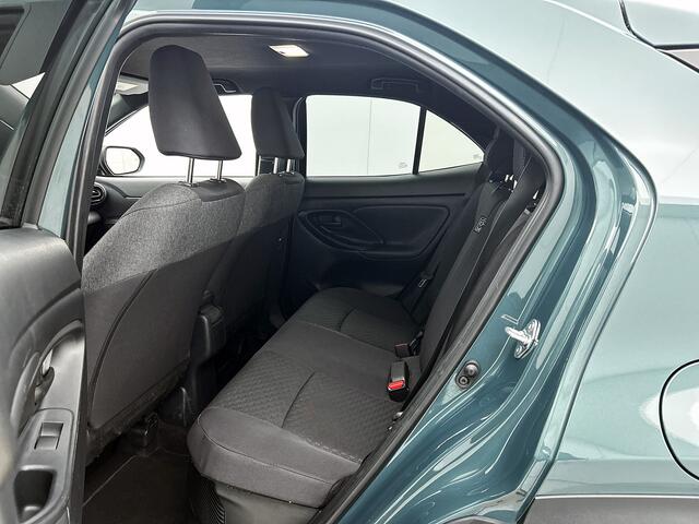Toyota YARIS Cross Hybrid 115 Dynamic Comfort Pack | Parkeersensoren | Stoelverwarming |