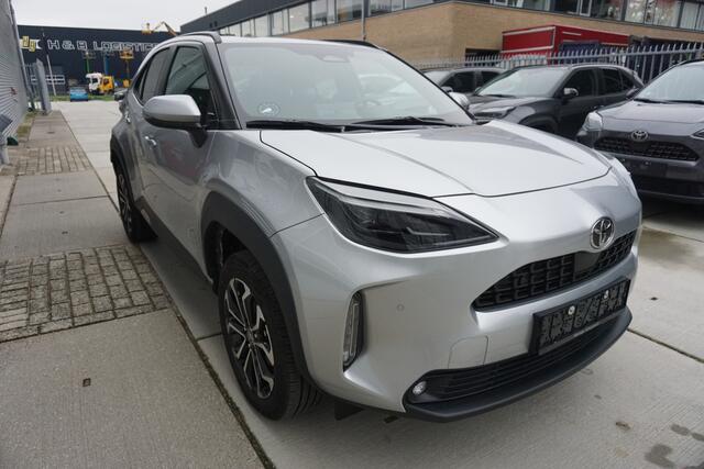 Toyota YARIS Cross 1.5 Hybrid 130 Dynamic |Navi|Carplay|PDC V+A|Dodehoek|Stoel en stuurverw.|Camera|