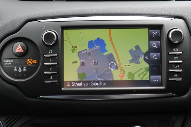 Toyota YARIS 1.5 Hybrid Y20 Exclusive Edition, Trekhaak , All Season banden