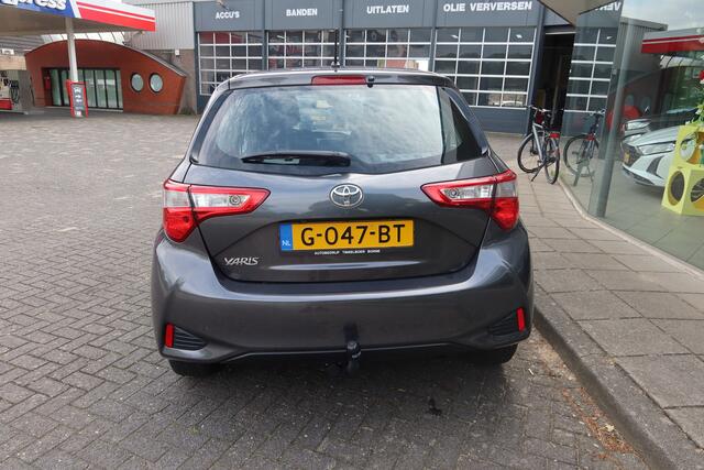 Toyota YARIS 1.5 VVT-i Active AUTOMAAT ! Camera I Trekhaak I All-Season