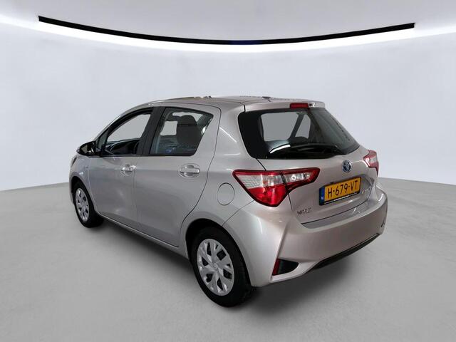 Toyota YARIS 1.5 Hybrid Active Camera Cruise Climate Control