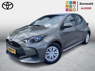 toyota-yaris-1.5-hybrid-active-park