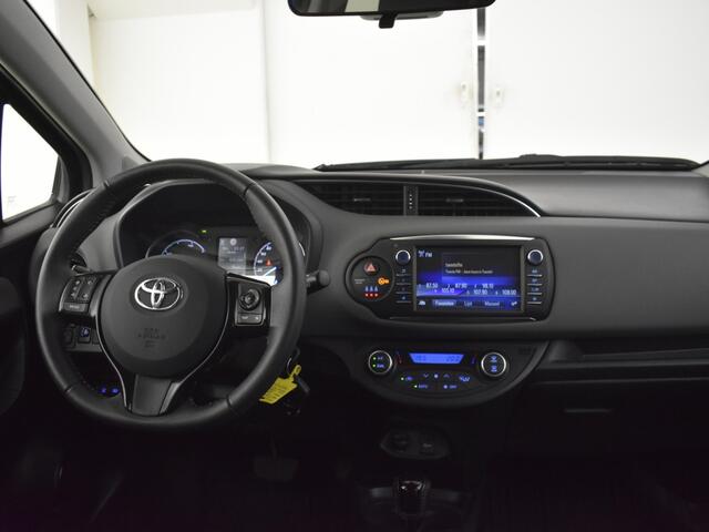 Toyota YARIS 1.5 Hybrid Style | Climatronic | Camera