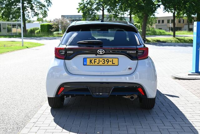 Toyota YARIS 1.5 Hybrid GR Sport