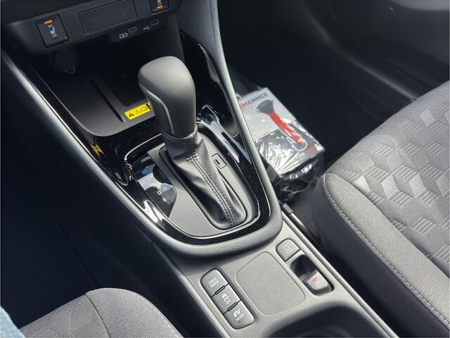 Toyota YARIS 1.5 Hybrid Dynamic | NIEUW 8 X | Camera | Apple Carplay