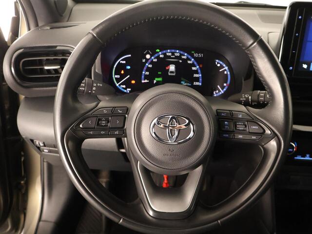 Toyota YARIS Cross 1.5 HYBRID DYNAMIC BLACKLINE GARANTIE 11-2032 . NAVIGATIE . ADAPTIEVE CRUISE CONTROL . SAFETY LOCK