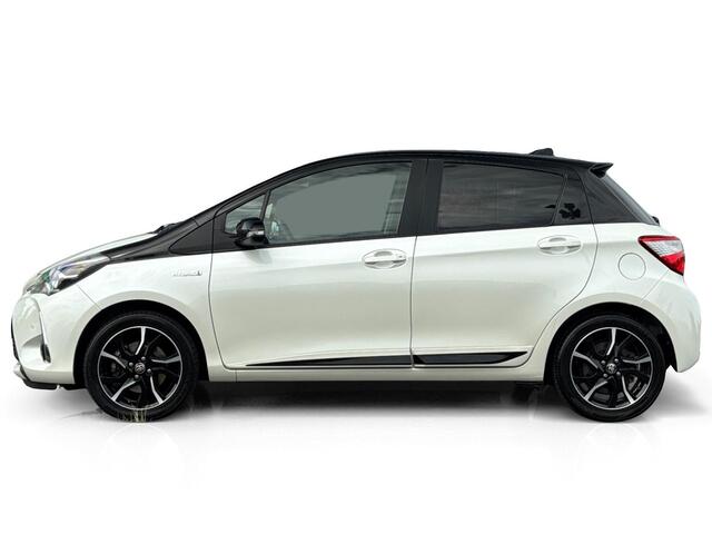 Toyota YARIS 1.5 Hybrid Bi-Tone ? Trekhaak ? Camera ? Navi