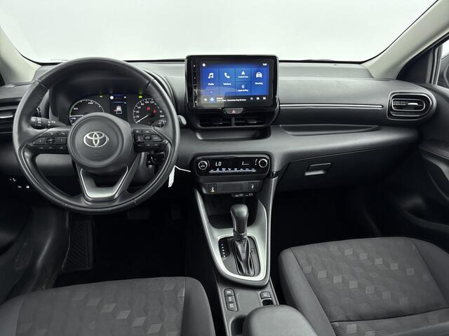 Toyota YARIS 1.5 Hybrid 115 Dynamic | Parkeersensoren V+A | Stuur-Stoelverwarming | Onderweg-naar-dealer