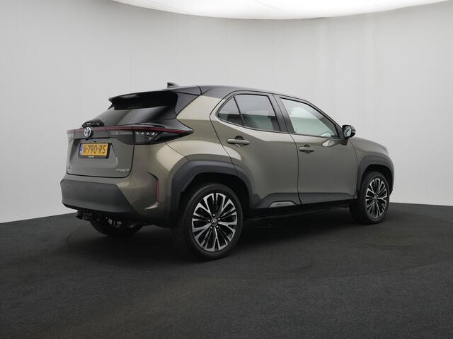 Toyota YARIS Cross 1.5 Hybrid Executive | Parkeersensoren V+A | JBL | Dode Hoek Detectie | Stoelverwarming |
