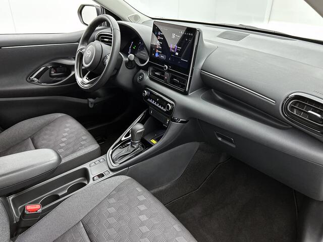 Toyota YARIS 1.5 Hybrid 115 Dynamic Comfort Pack | BTW Voertuig | Dodehoekdetectie | Stoel+stuurverwarming | Parkeersensoren Voor+Achter | Draadloze telefoonlader | Cruise Control Adaptive | Apple CarPlay/Android Auto |