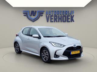toyota-yaris-1.5-hybrid-dynamic-tre