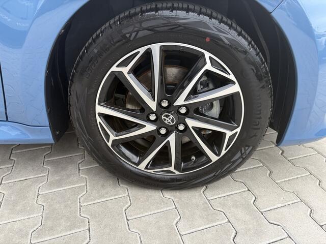Toyota YARIS 1.5 Hybrid First Edition