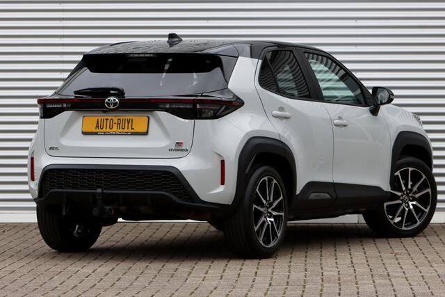 Toyota YARIS Cross 1.5 Hybrid GR Sport JBL / Head-up / Navi