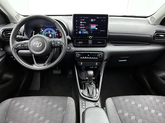 Toyota YARIS 1.5 Hybrid 115 Dynamic + Comfort Pack | 1e Eigenaar | Stoel + Stuur verwarming | Blindspot | PDC voor en achter |