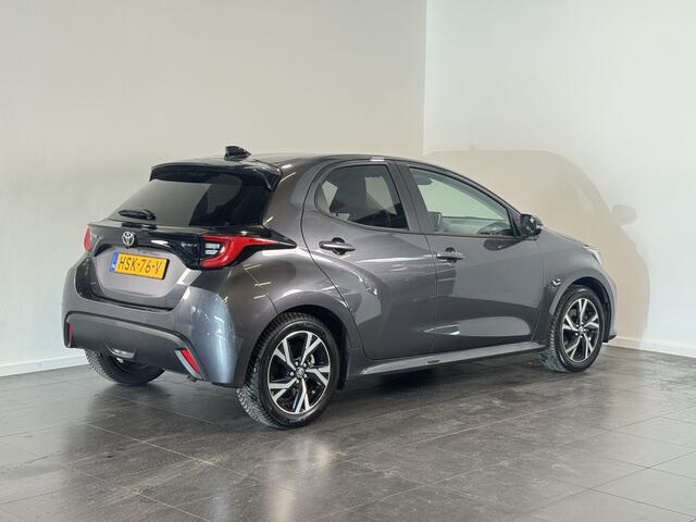 Toyota YARIS 1.5 Hybrid 115 Dynamic | Comfort Pack | BSM | Parkeersensoren | Stoel/Stuurverwarming |