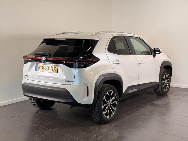 Toyota YARIS Cross 1.5 Hybrid Dynamic | Parelmoer wit | Apple Carplay | Dealeronderhouden |