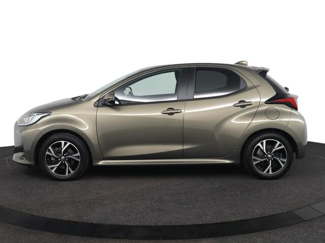 Toyota YARIS 1.5 Hybrid 115 First Edition | Apple Carplay/Android Auto | Parkeercamera | Adaptie Cruise-Control |