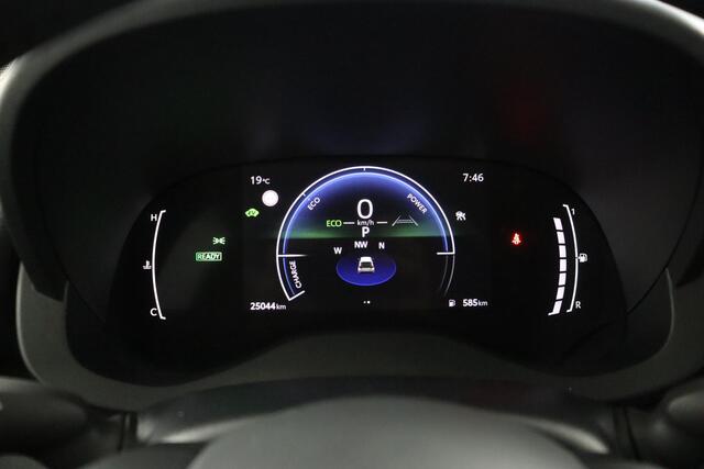 Toyota YARIS 1.5 Hybrid 115 First Edition | Apple Carplay/Android Auto | Parkeercamera | Adaptie Cruise-Control |