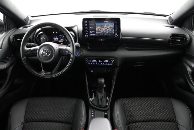 Toyota YARIS 1.5 Hybrid Executive | Apple Carplay/Android Auto | Parkeersensoren | Navigatie | Stoelverwarming |