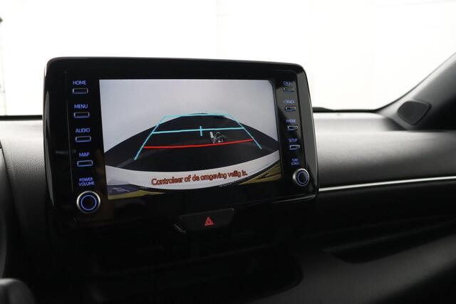 Toyota YARIS 1.5 Hybrid Executive | Apple Carplay/Android Auto | Parkeersensoren | Navigatie | Stoelverwarming |
