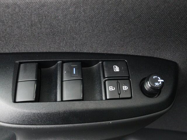 Toyota YARIS 1.5 VVT-i Dynamic | Navigatie | Apple Carplay/Android Auto | Camera | Airco | LM Velgen | Onderweg-naar-dealer