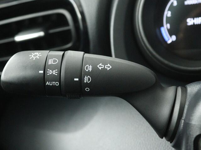 Toyota YARIS 1.5 VVT-i Dynamic | Navigatie | Apple Carplay/Android Auto | Camera | Airco | LM Velgen | Onderweg-naar-dealer