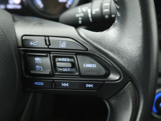 Toyota YARIS 1.5 VVT-i Dynamic | Navigatie | Apple Carplay/Android Auto | Camera | Airco | LM Velgen | Onderweg-naar-dealer