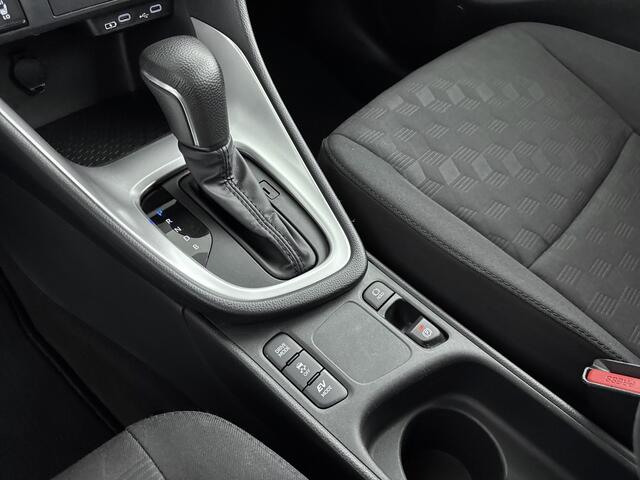 Toyota YARIS 1.5 Hybrid 115 Dynamic | Stuur-Stoelverwarming | Parkeersensoren V+A | Onderweg-naar-dealer